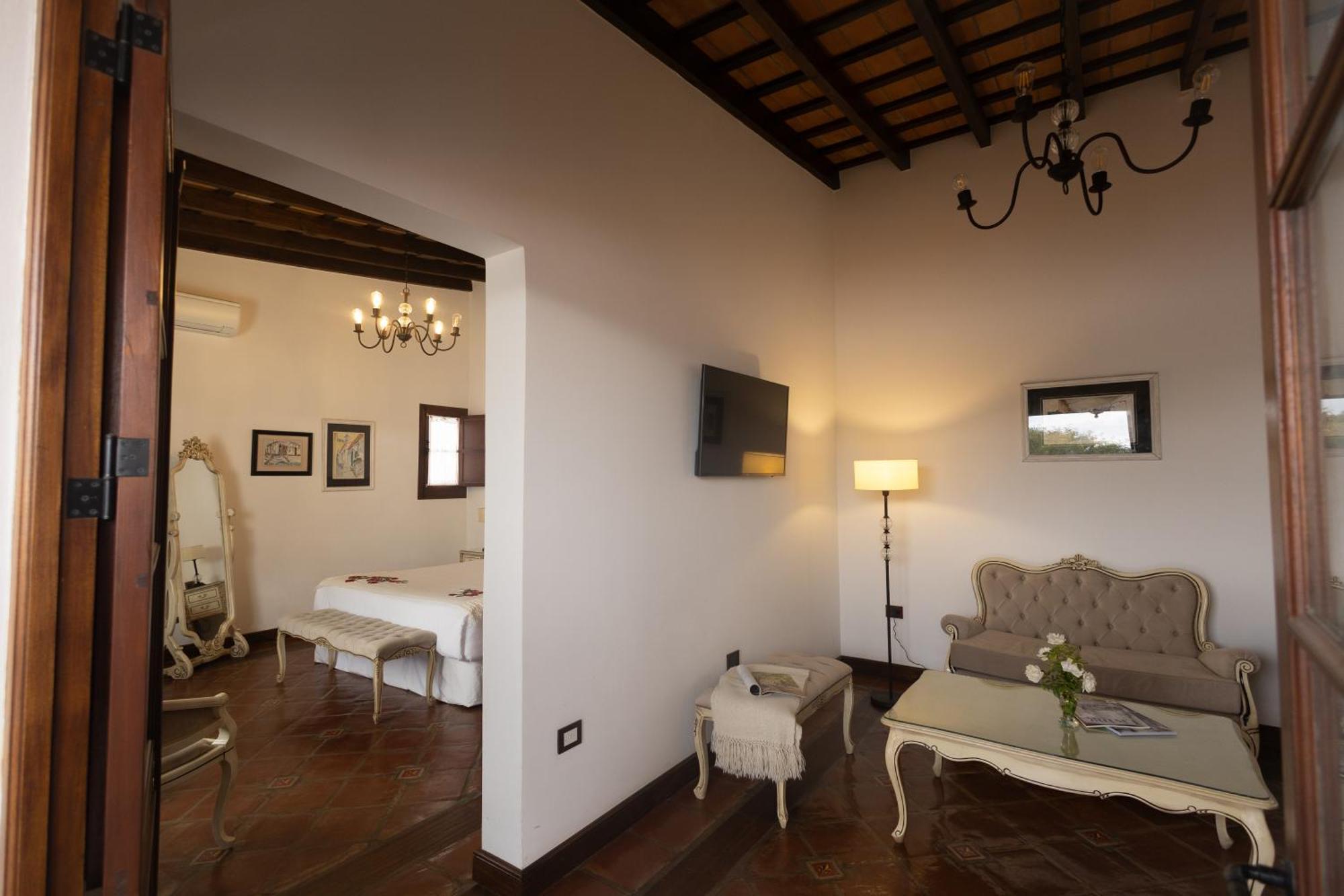 Hotel Iraola Boutique *